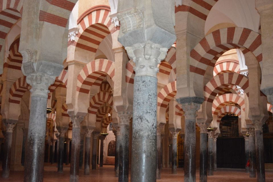 Mosque-Cathedral Small Group Guided Tour - Booking and Pricing