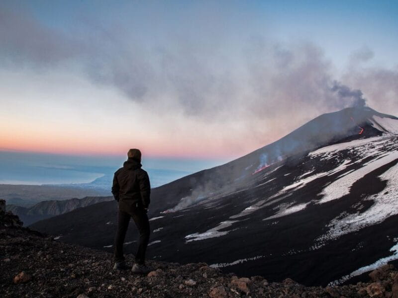 Mount Etna: Sunrise Excursion with an expert Local Guide - Discovering the Magic of Mount Etna at Sunrise