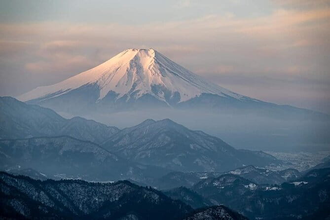 Mount Fuji Day Trip From Tokyo With English Speaking Chauffeur - Key Points