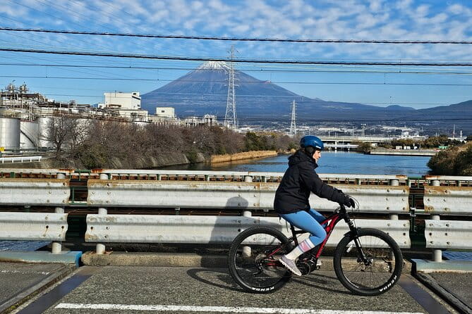 Mount Fuji Scenic E-Bike Tour - Guided Tour Experience