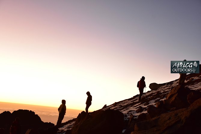 Mount Kenya Sirimon-Sirimon Route(4 Days) - Included Services