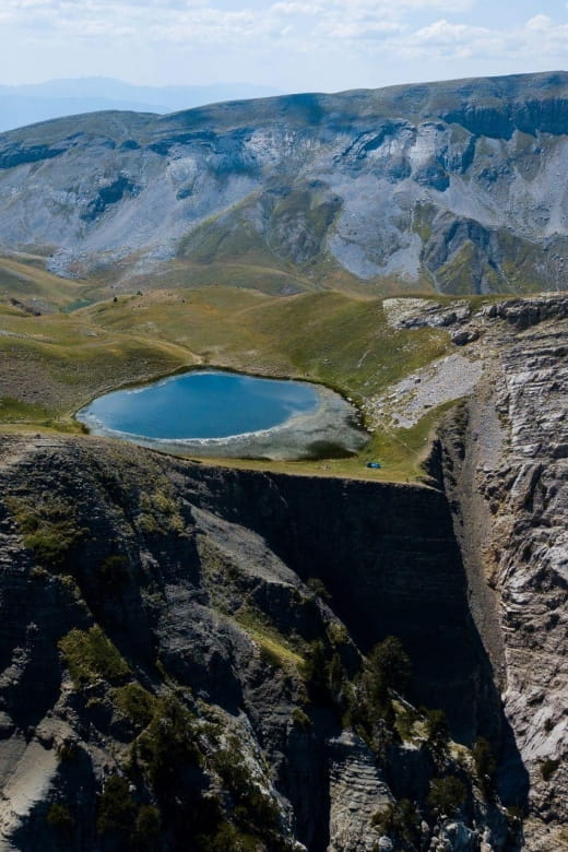 Mount Tymfi: 2-Day Hiking Trip to Drakolimni - Hiking Experience