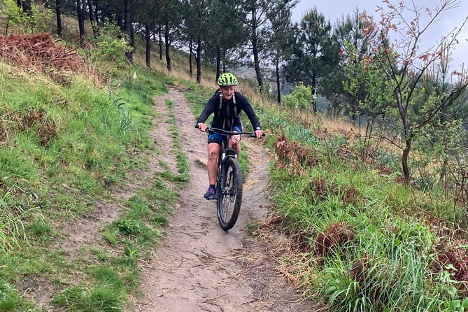Mountain Bike Small Group Tour in San Sebastian - The Return and City Lanes
