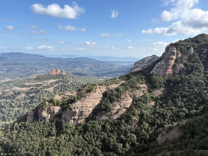 Mountain experience: cliffs & unbelievable rock formations - Discovering Catalan Nature: A Mountain Hike Near Barcelona