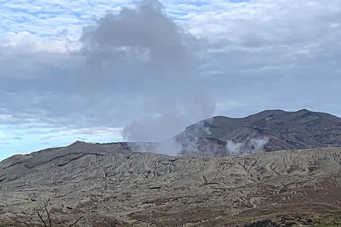 Mt. Aso and Kumamoto Castle Shared Bus Tour From Fukuoka - Exploring Mt. Aso