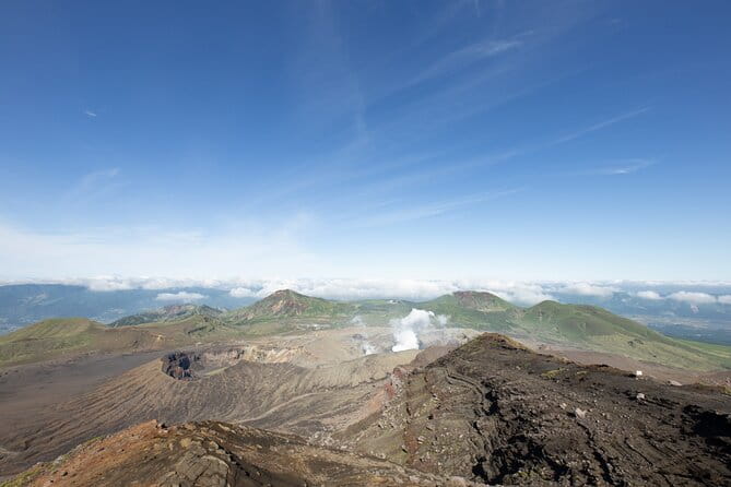 Mt. Aso and Kumamoto Castle Shared Bus Tour From Fukuoka - Visiting Kumamoto Castle