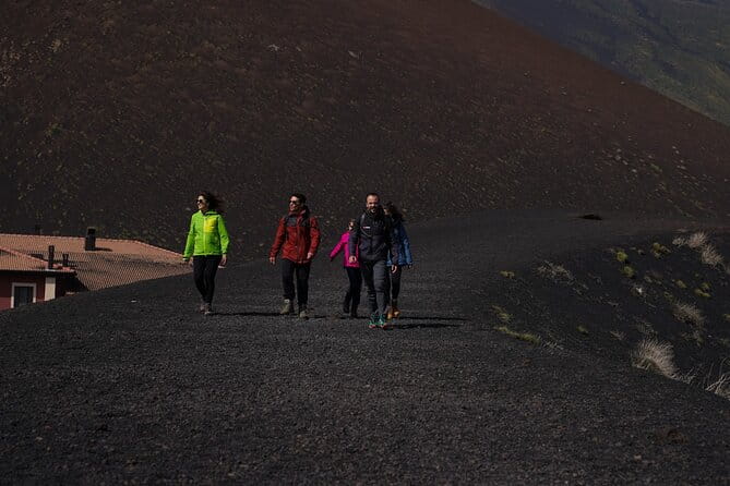 Mt. Etna trekking and Wine tasting - From Syracuse - A Relaxed Stop at Piazzale Rifugio Sapienza