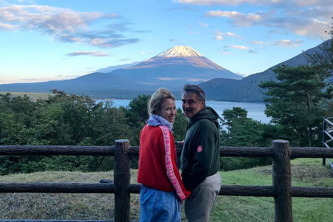Mt Fuji Kawaguchiko Exclusive Private Tour by Local in English - Booking Information and Pricing