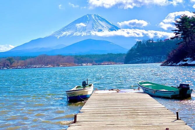 Mt. Fuji to Lake Kawaguchi, Lake Yamanaka and Onsen Day Tour - Accessibility