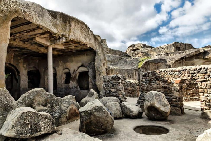 Mtskheta, Gori & Uplistsikhe: One Day Group Tour - FAQs