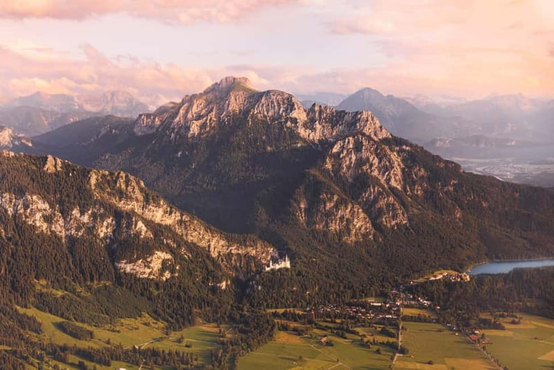 München: Rundflug München, Seen, Schlösser, Alpen abAugsburg - Frequently Asked Questions