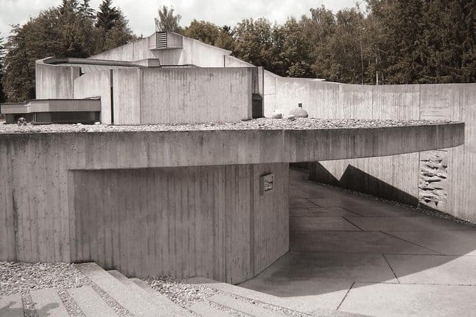 Munich City Tour and Dachau Concentration Camp Memorial Site Day Trip from Frankfurt - FAQ