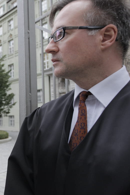 Munich: Crime Ralley - Tour with actors in GERMAN - Exploring the Munich Crime Ralley in Detail