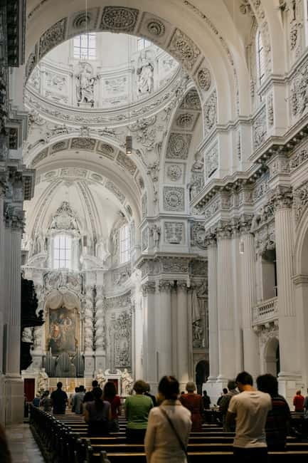 Munich: Customizable Private Tour with a Local Guide - FAQ