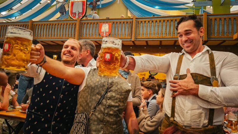 Munich: Guided Oktoberfest Experience with Beer and Lunch - Key points / Takeaways