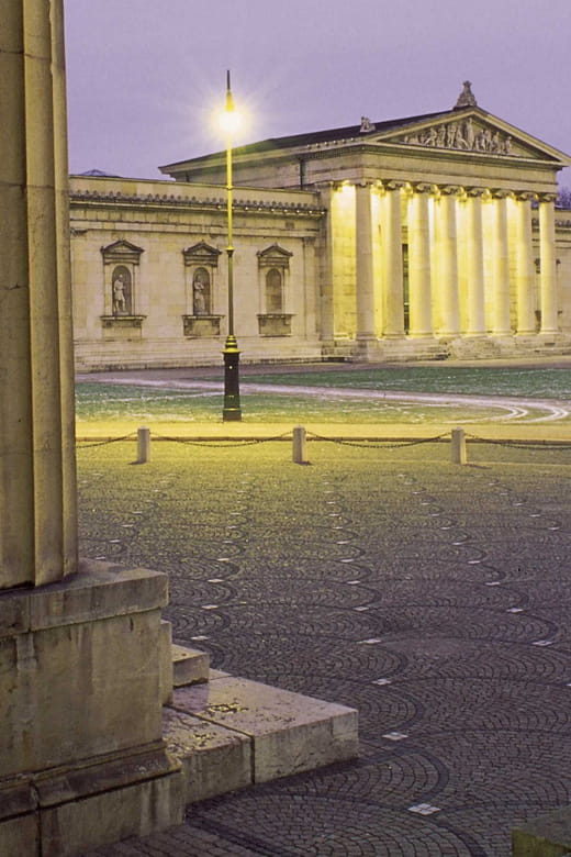 Munich: National Socialism Historical Tour in GERMAN - Price and Value Analysis