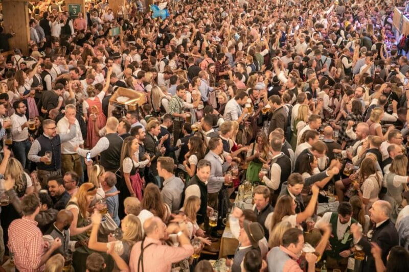 Munich: Oktoberfest Big Beer Tent Evening including table reservation - Key Points / Takeaways