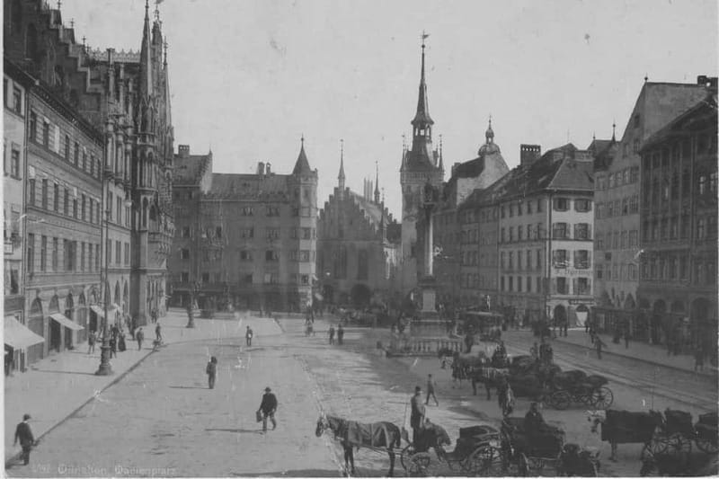 Munich: Old Town Highlights Private City Tour - Walking Tour - Key points/Takeaways