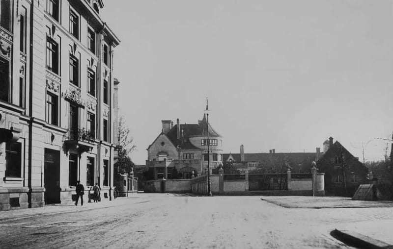 Munich: Old Town Highlights Private City Tour - Walking Tour - FAQ