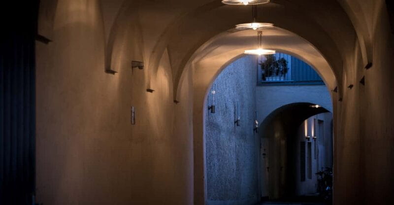 Munich: Raven Black Witches and Executioners Walking Tour - The Itinerary in Detail: What You’ll See and Hear