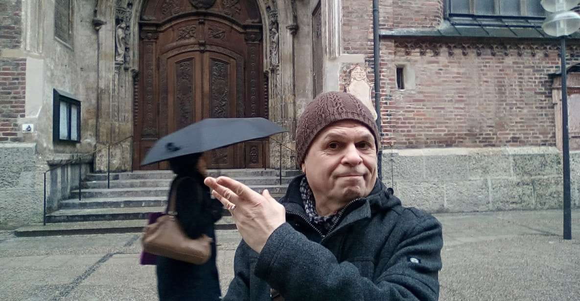 Munich: The Beginning of Art and Culture Walking Tour - Exploring Iconic Landmarks