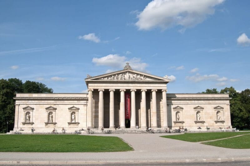 Munich: Third Reich & WWII Walking Tour - Itinerary Breakdown: What You’ll See and Learn