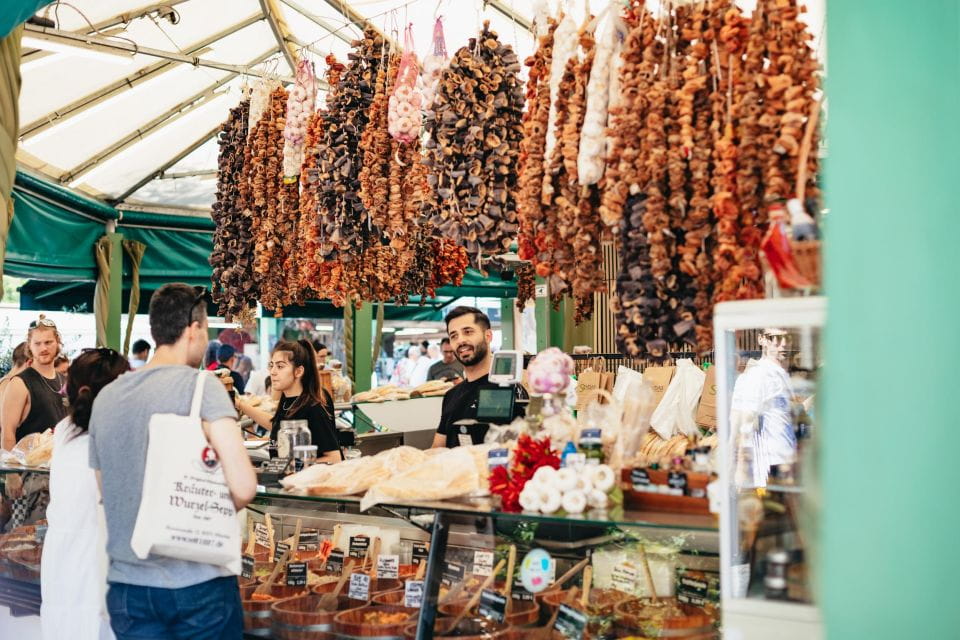 Munich: Viktualienmarkt Gourmet Food Tour - Discovering Exotic Fruit Delights