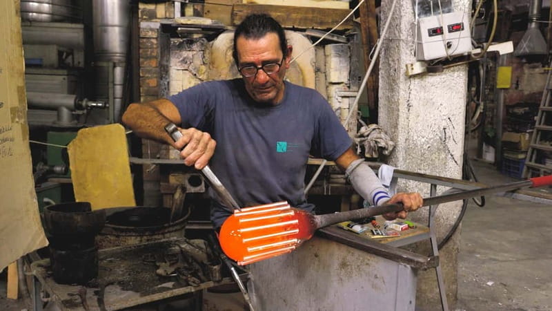 Murano: Glass Blowing Experience at Gino Mazzuccato Factory - The Experience in Detail: What to Expect at Gino Mazzuccato