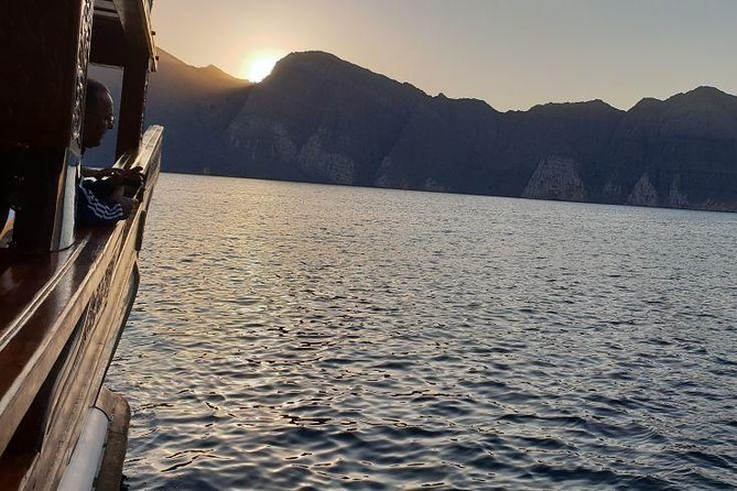 Musandam Khasab Day Trip and Dhow Cruise From Dubai - Dhow Cruise Experience