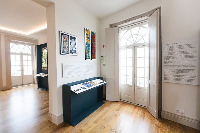 Museu do Vitral Entry Ticket with Wine Tasting - The Sum Up