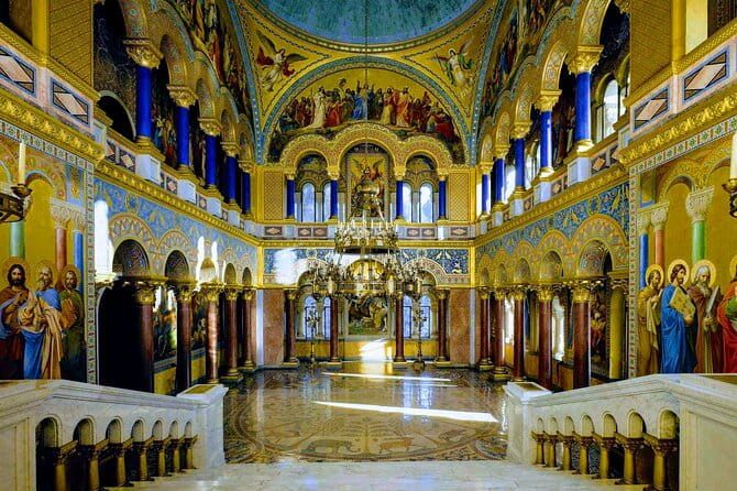 MY*GUiDE EXCLUSiVE Neuschwanstein Tour INCL. TICKETS from GARMISCH-PARTENKIRCHEN - Introduction: A Private Gateway to Bavaria’s Fairytale Castles