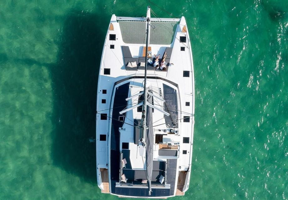 Mykonos: Catamaran Cruise With 3-Course Meal and Transfers - Vessel and Crew