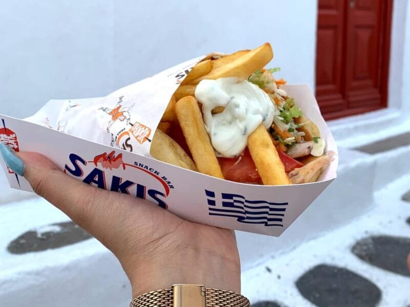 Mykonos: Old Town Private Treasure Hunt & Tour w/ Food Stops - A Tasty Journey: Food Stops That Delight