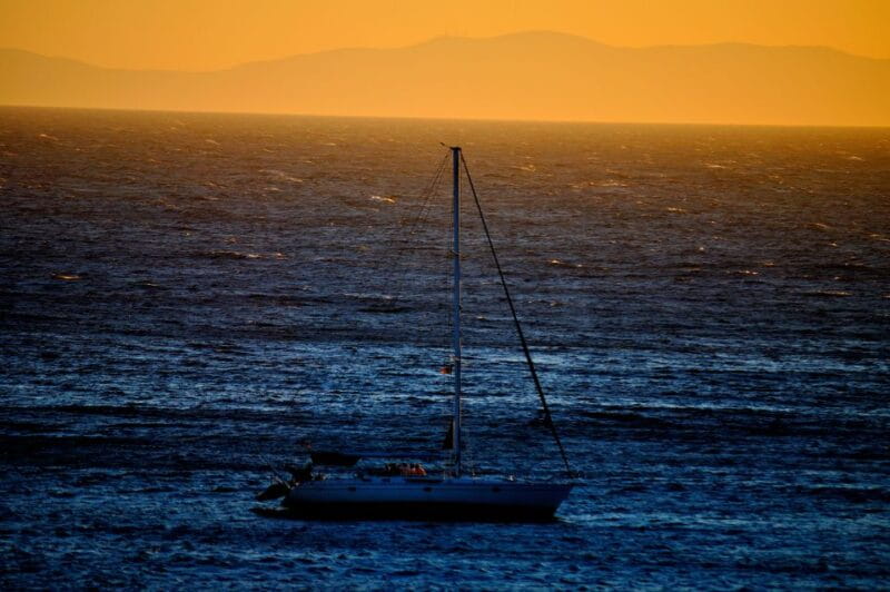 Mykonos: Sunset Sail Cruise to Rhenia with Beach and Dinner - Swimming and Snorkeling at Rhenia