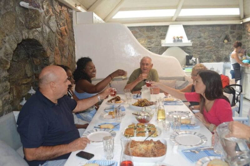 Mykonos: Traditional Lunch or Dinner at the Mykonian Spiti - The Experience in Detail: What You Can Expect
