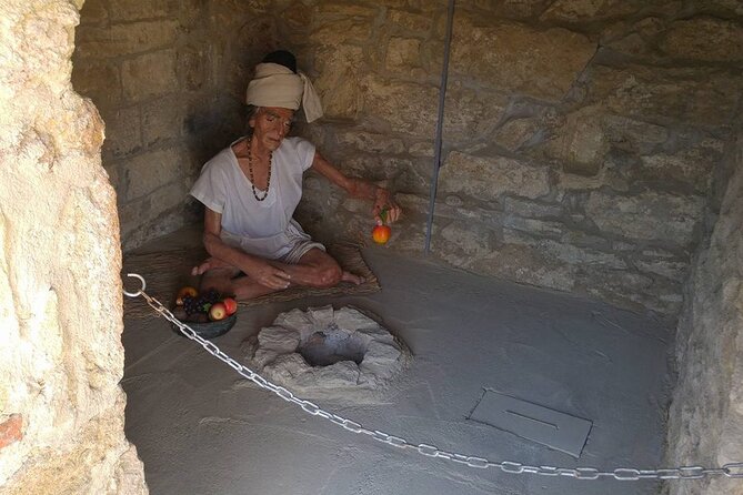 Mystic Ateshgah and Yanar Dag Tour - Meeting Point