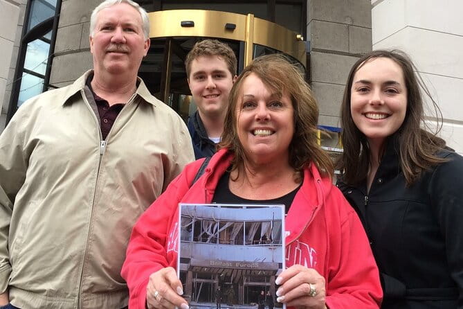 N0 1 Belfast black cab Irish and British mural 2hr private tour - Final Thoughts