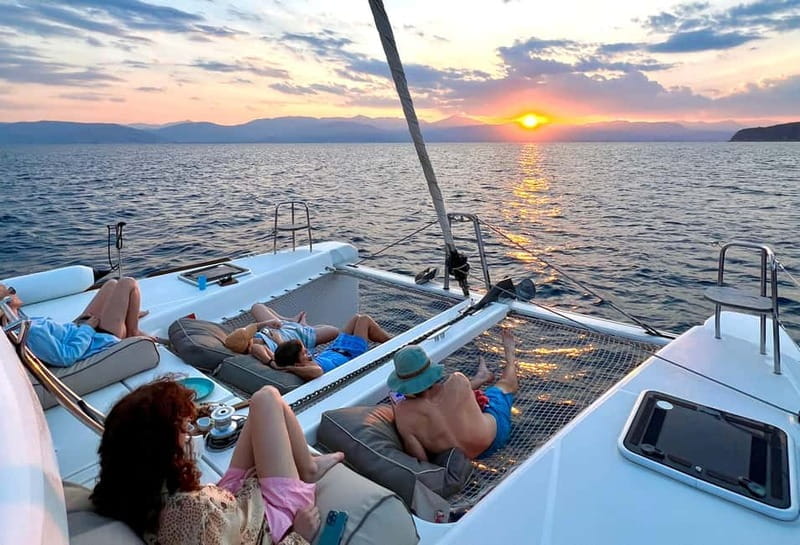 Nafplio: Catamaran half day private cruise - A Closer Look at the Trip: From Port to Paradise