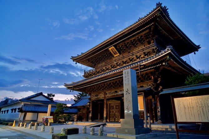 Nagahama Private Walking Tour - Booking Your Tour
