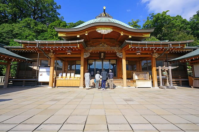 Nagasaki Highlights & Hidden Gems Private Tour by a Local - Navigating With a Personalized Approach