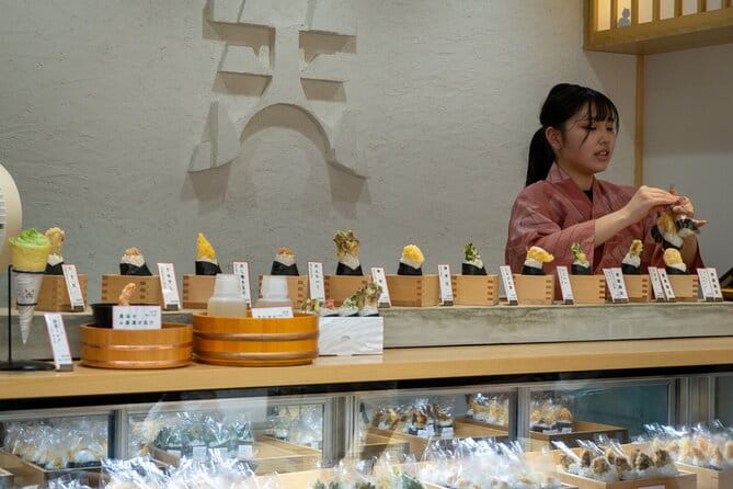 Nagoya Highlights & Street Food Walking Tour [Small Group] - Key Points