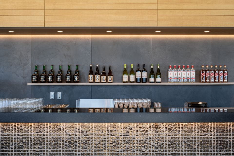 Nagoya (NGO): Chubu Centrair International Airport Lounge - Included Amenities and Services