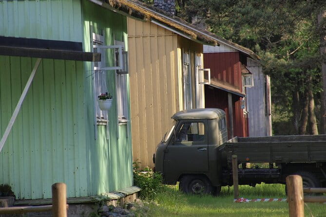 Naissaar Island Discovery Smartguide 2 day pass - Who Should Consider This Tour?