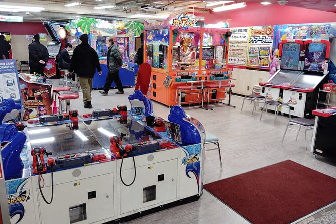 Nakano Broadway Otaku Guided Shopping Experience - Key Points