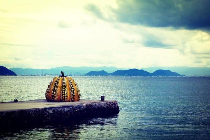 Naoshima Private Tour by Licensed Tourguide - Tour Details