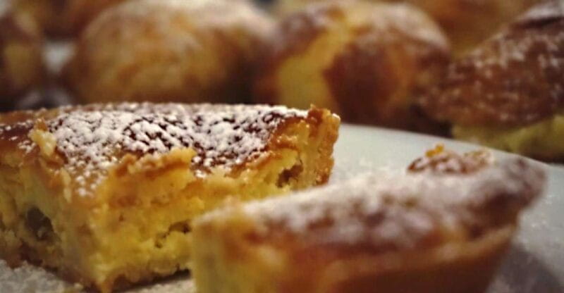 Naples: 3 Hour Food Tasting Tour - Starting at Piazza Dante: The Sparkling Introduction