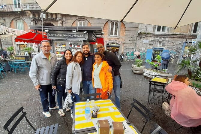 Naples as a local - Authentic Street Food Tour - Sampling Neapolitan Street Food: What’s on the Menu?