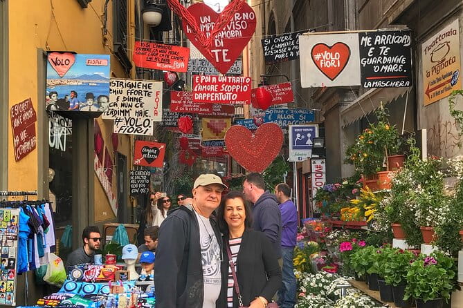Naples Attractions Walking and Sightseeing Tour - Exploring Naples: A City of Contrasts and Character