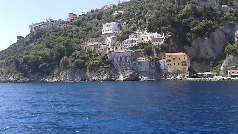 NAPLES - COASTLINE TOUR BOAT: Amalfi, Ravello and Positano. - What to Expect at Each Stop