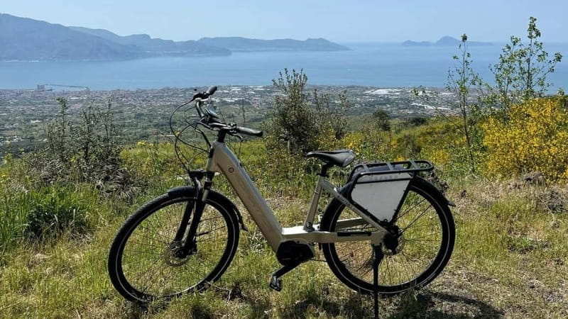 Naples: e-bike rental on Mount Vesuvius with crater access - The Itinerary: What to Expect